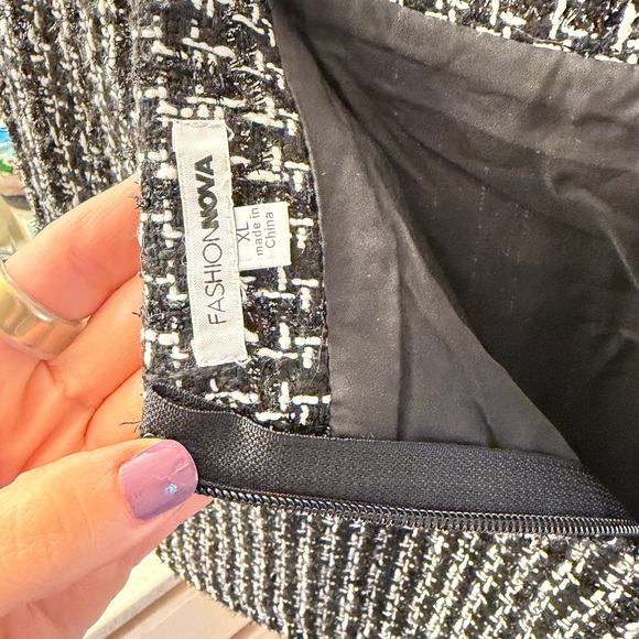 Fashion Nova Chic Black and White Mini Skirt and top set - Picture 10 of 16